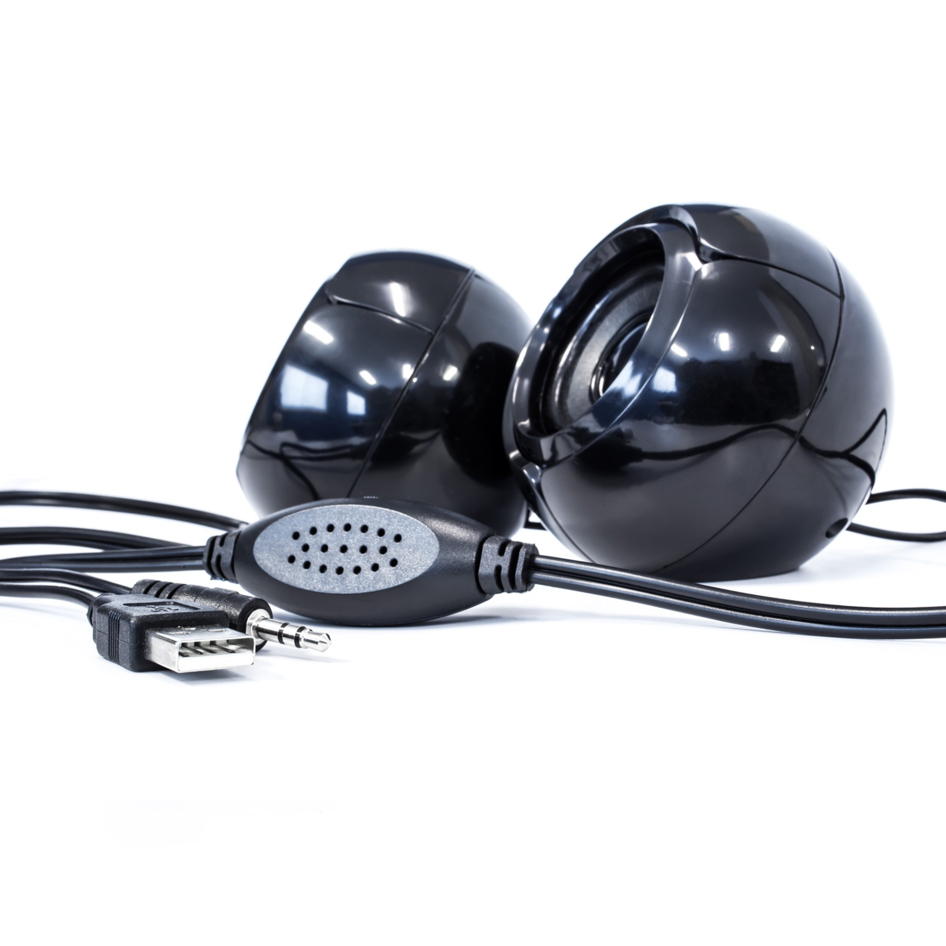 Bocina VORAGO SPK-105 – 6 W, Negro, Alámbrico, USB/3, 5mm